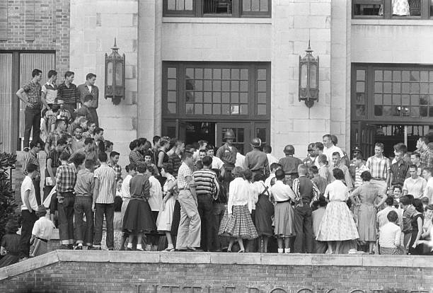 The Little Rock Nine – Page 7 – I For Color