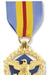  Defense Distinguished Service Medal See more recipients of this award Awarded for actions during the Peace Time Awards (Citation Needed) - SYNOPSIS: General Colin Luther Powell, United States Army, was awarded the Defense Distinguished Service Medal for exceptionally meritorious and distinguished service in a position of great responsibility to the Government of the United States. Service: Army Rank: General